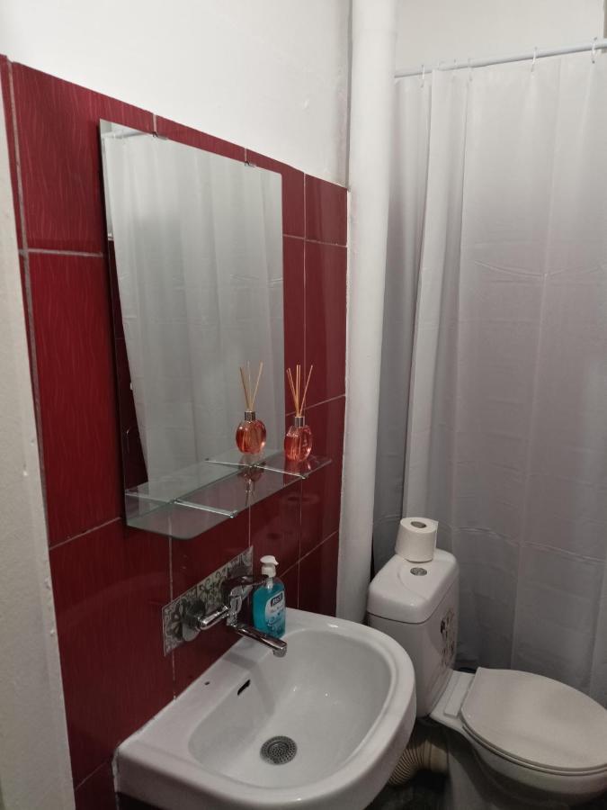 Welcome To Daisy Sunny Place! Apartman Várna Kültér fotó